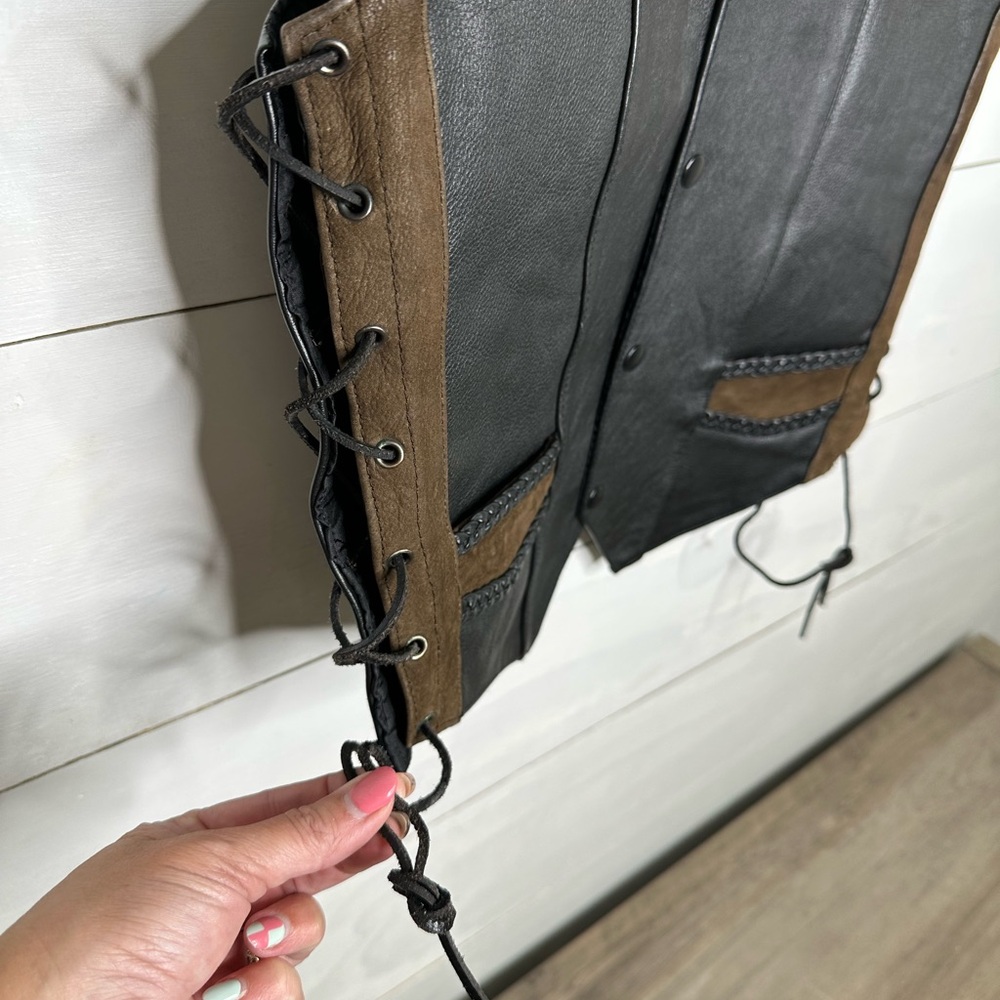 **SOLD**Vintage Antelope Creek Leather Western Vest Black Brown Braided Classic - Picture 4 of 10